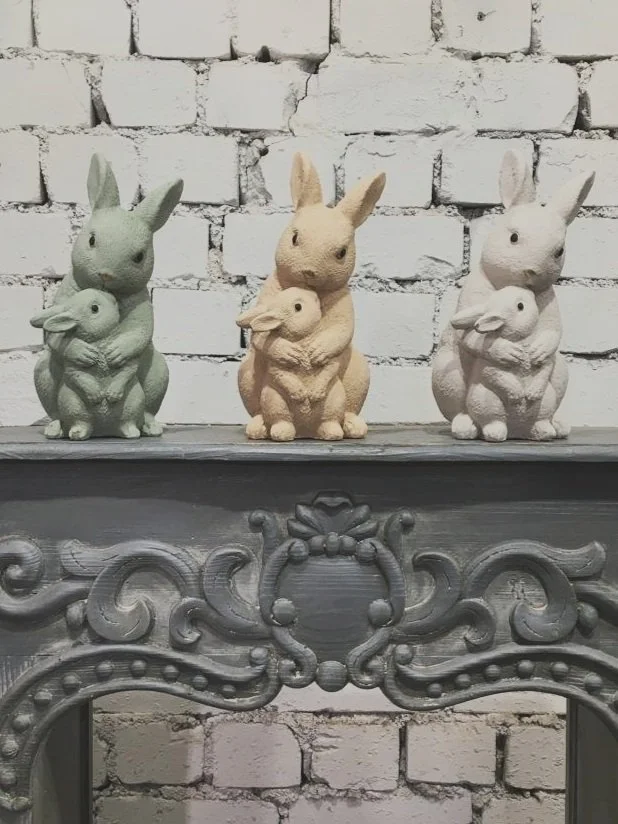 Krāsaini dekoratīvi zaķīši