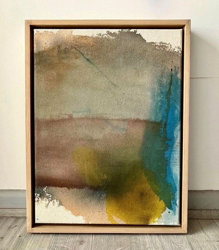 &lsquo;Yellow Echo&rsquo; a  recent painting made on raw canvas. I adore this soak stain painting technique, where the colours merge &amp; blend creating unique effects. 

&lsquo;Yellow Echo&rsquo;
Acrylic &amp; Ink on canvas framed. 
33 x 43cm 
&pou