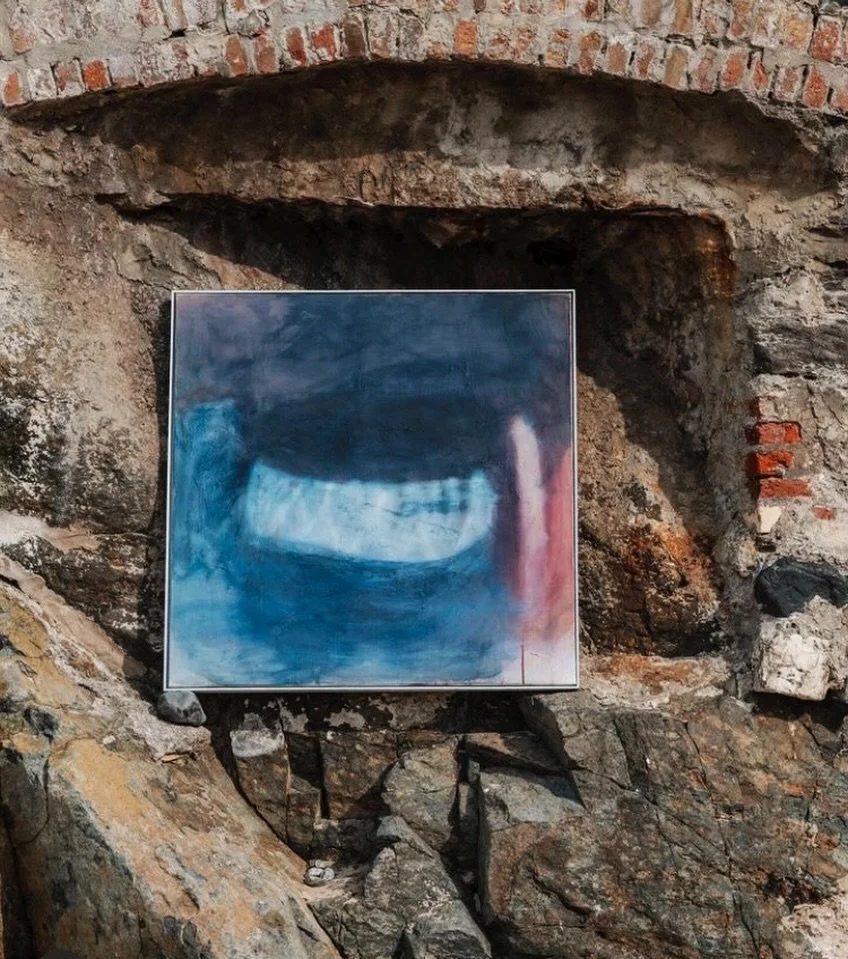 I love this photograph of my painting &lsquo;Drift&rsquo; captured on the very stretch of coast that inspired the piece.

So much of my work begins with time spent immersed in the landscape&mdash;walking the coast path, swimming in the sea and soakin