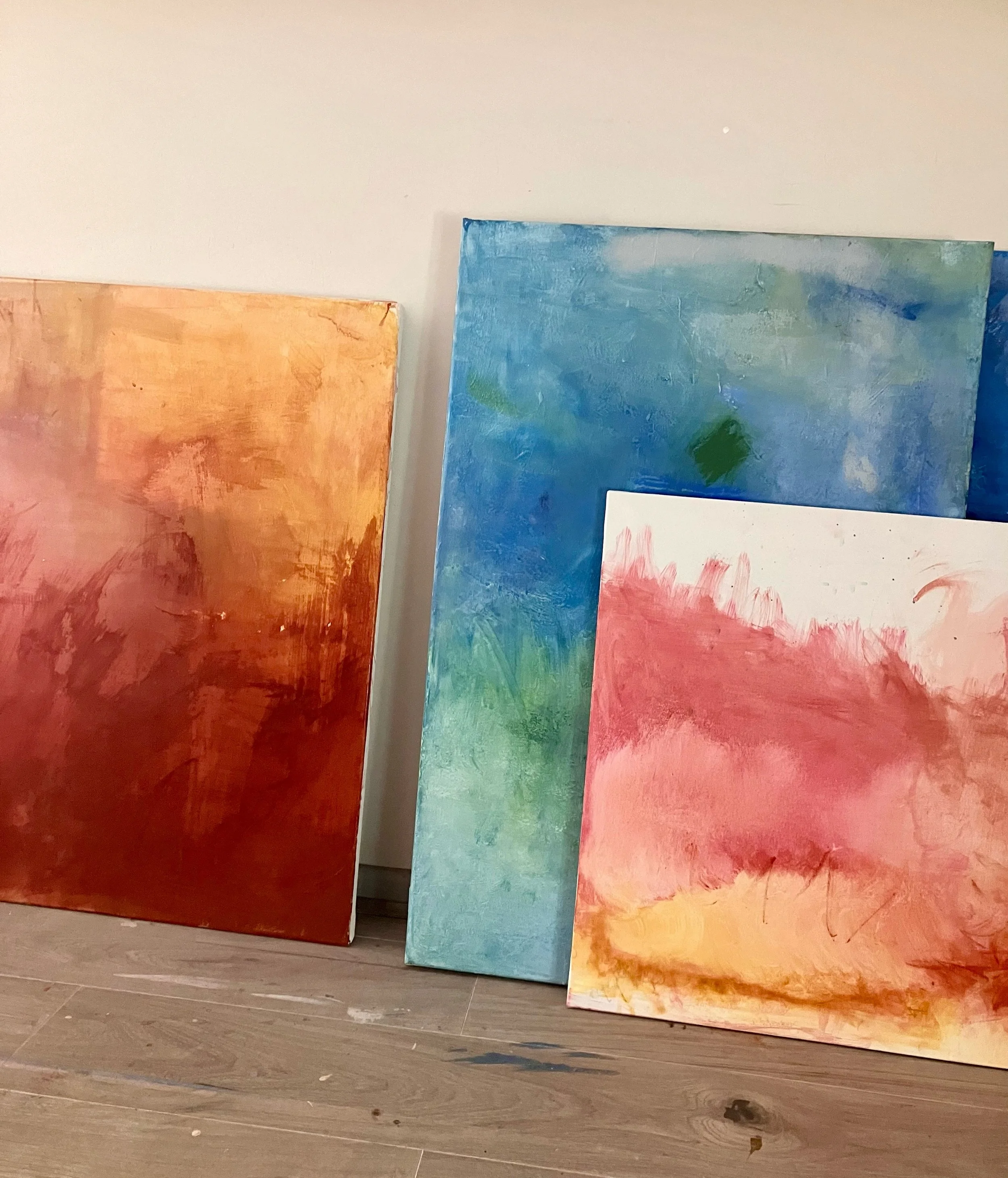 My monthly newsletter will be landing in inboxes tomorrow ✨

If you&rsquo;d like to hear about new paintings, upcoming exhibitions, workshops, events and other studio news before anyone else, I&rsquo;d love you to join my mailing list.

As a thank yo