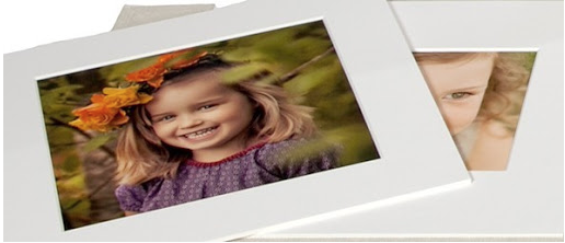 Du velger bildene &amp; Grefslie Photography skreddersyr en Image Box i størrelse 20x20cm. Boksene fås i 16 forskjellige farger. Sjøgrønn, Petrolblå, Khakigrå, Granittsort, Dark Chocolate, Ice Gray, Lin Natur, Lagunegrønn, Blåtind, Nøttebrun, Sand, …