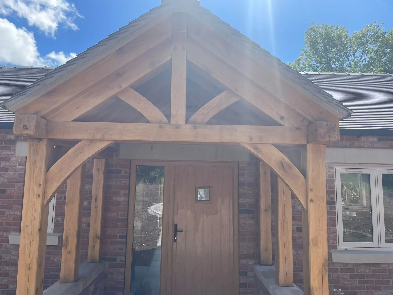 Porch 1.jpg
