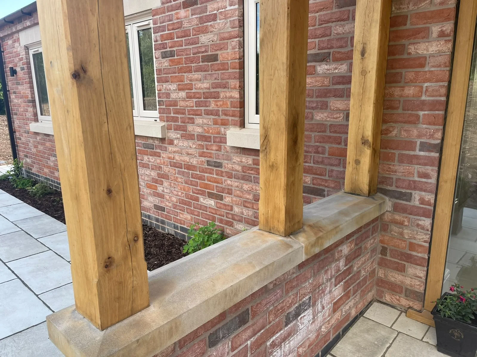 Porch 4.jpg