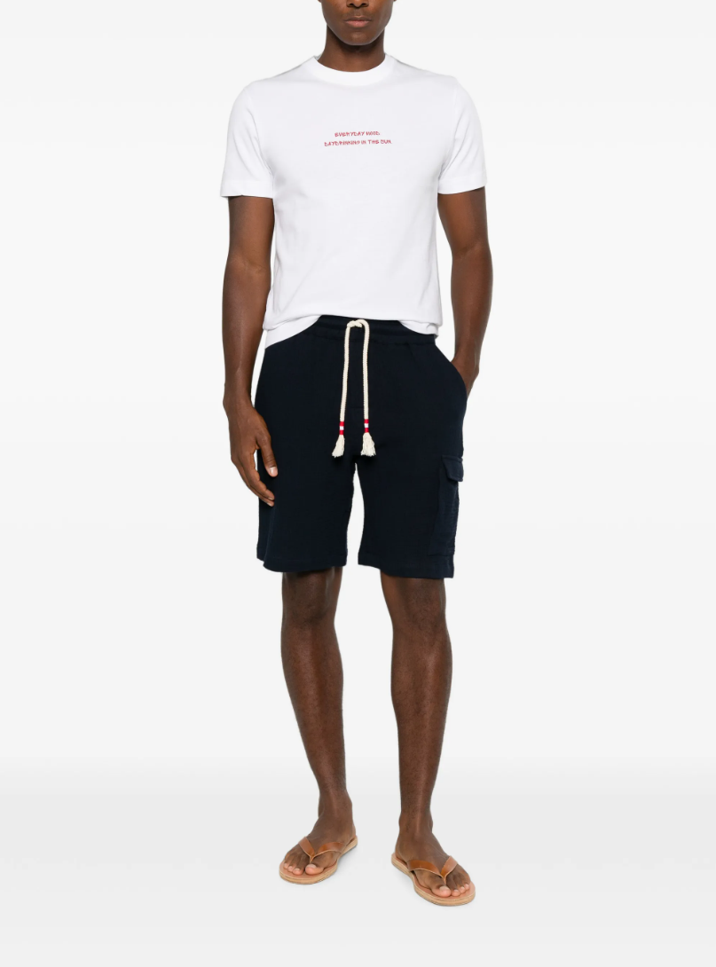 GEORGE. STUDIOS ESCAPE Slim-Fit T-Shirt in White with red “everyday mood: daydrinking in the sun.” print.