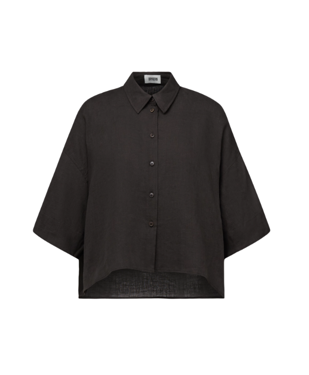 Drykorn YARIKA linen shirt in dark brown with slub texture, short sleeves, and relaxed fit.