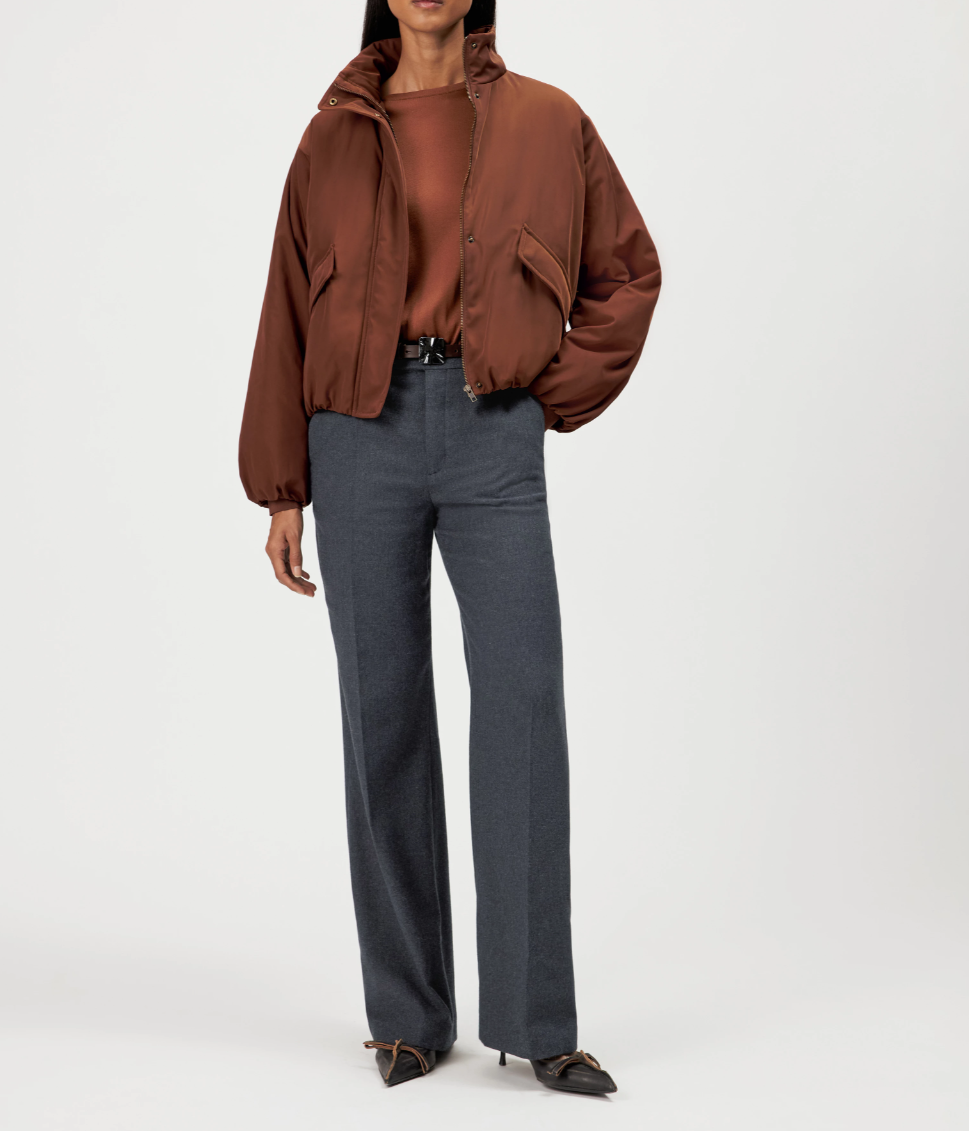 Drykorn CADLEY Blouson for women in Chocolate Fondant, featuring an oversized relaxed fit, technical twill and high stand collar.