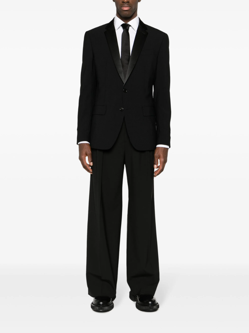 Dondup single-breasted blazer in black with notch lapel, button closure, and tailored silhouette.