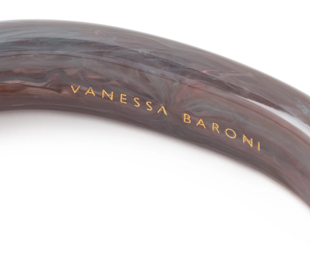Vanessa Baroni Soft Edge Bangle in Ikat Marble with a sculptural acetate design and elegant marbled finish. Made in Italy.
