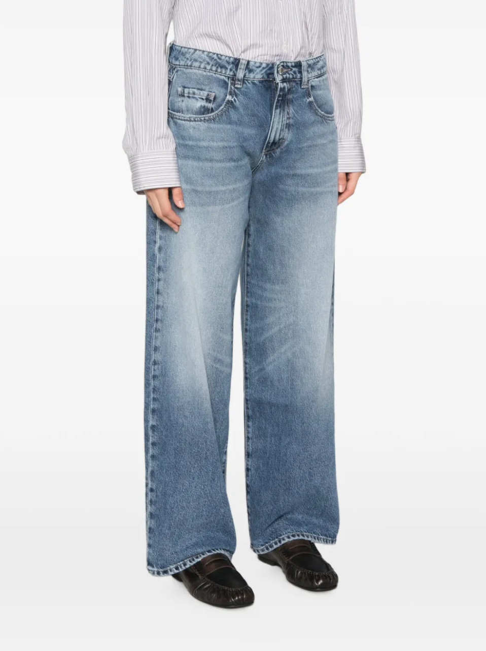 Icon Denim Bea wide-leg jeans in Faded Blue crafted from 100% rigid cotton denim with a low-rise fit.