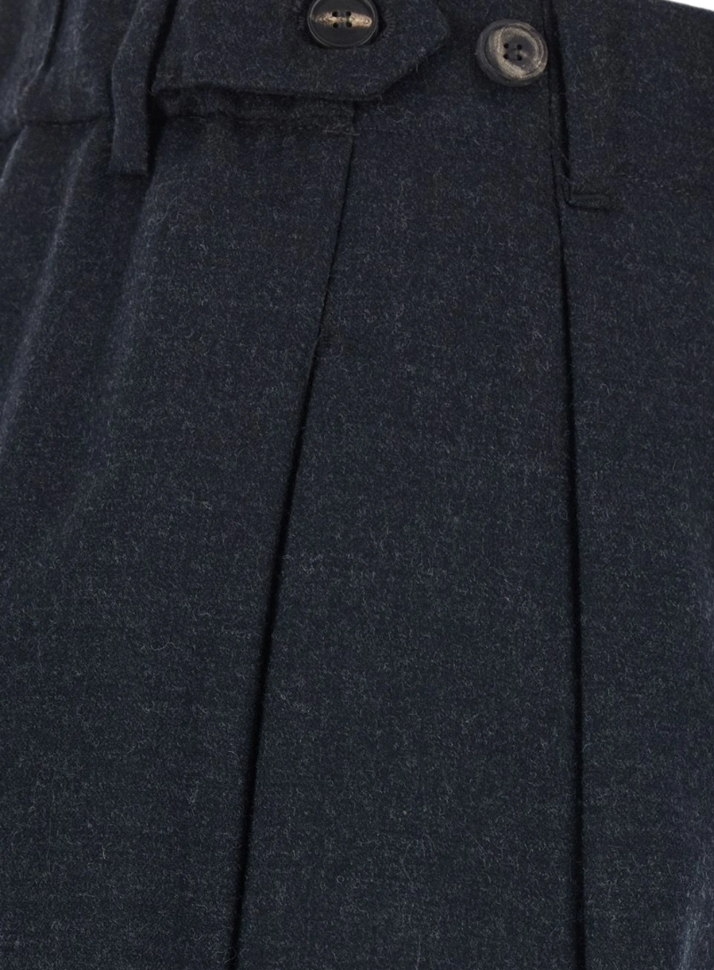 TELA Pleated Wool Trousers in Grigio, made in Italy from 100% wool with front pleats, a self-tie belt and elasticated back waistband.