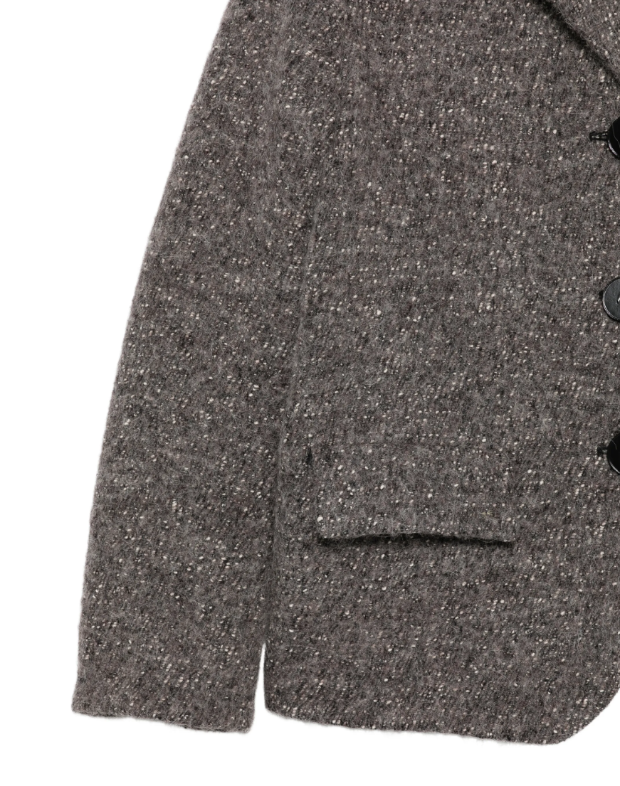 TELA SOLARE Coat in Grigio, featuring a textured finish, single-breasted button closure, notched lapels and front flap pockets.