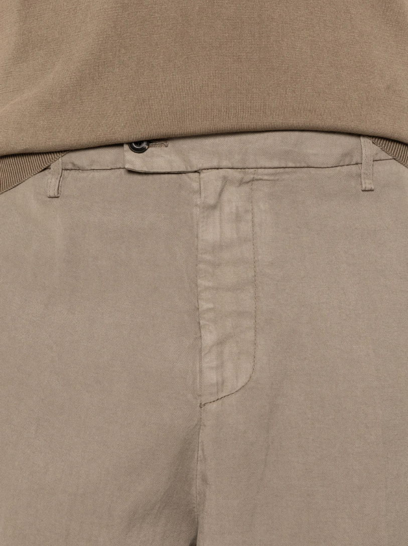 Dondup Mason trousers in brown linen-lyocell blend with relaxed fit, pressed creases, and chino styling.