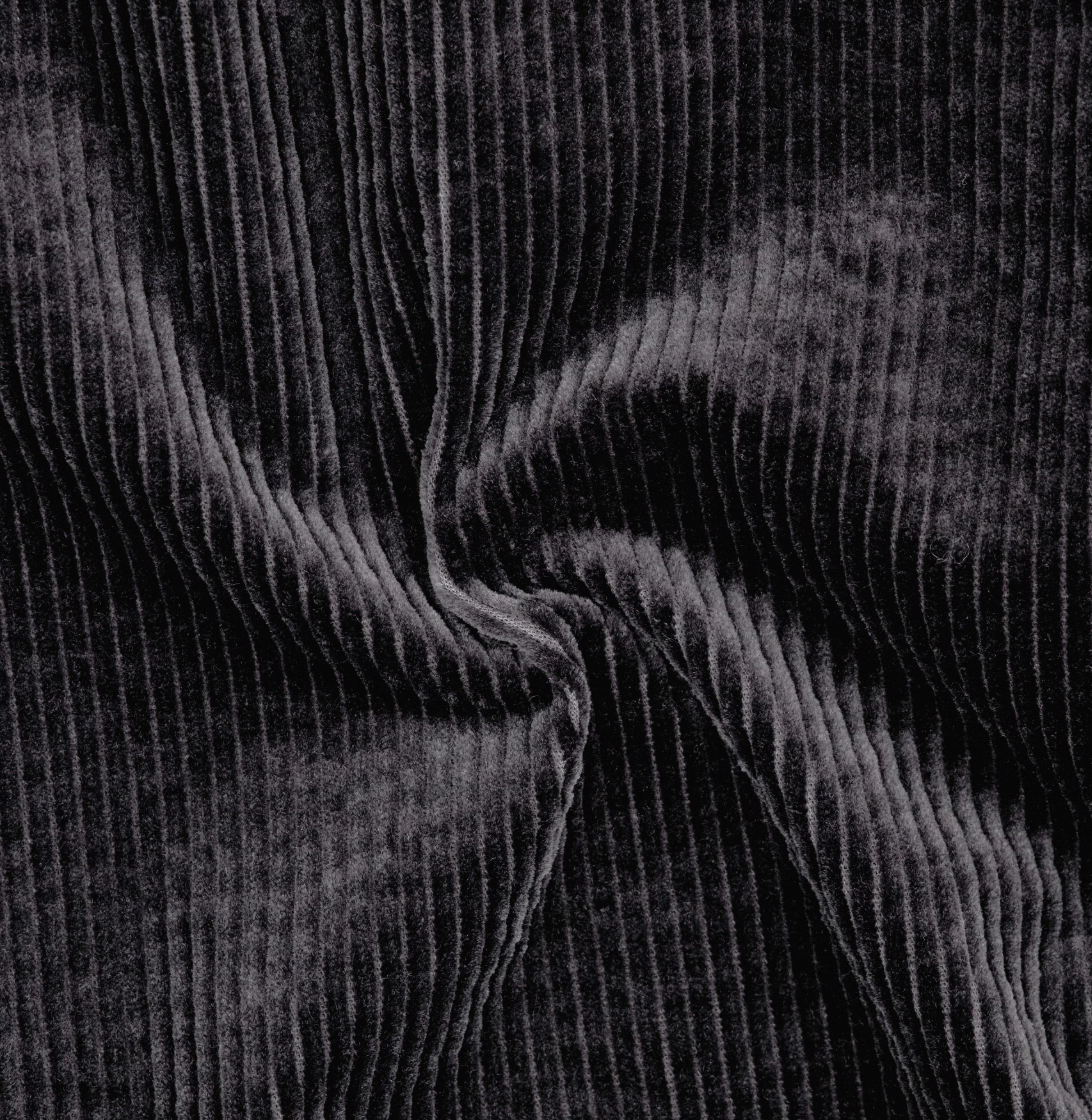 Drykorn LOUVIN Jacket for men in Slate, crafted from soft cotton-blend corduroy with a regular fit, notch lapel and three-button closure.