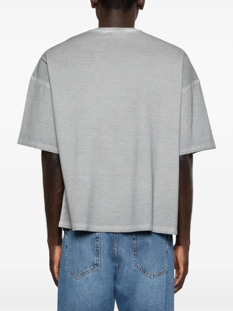 Roberto Collina grey T-shirt in cotton with crew neck, chest pocket, and short sleeves.