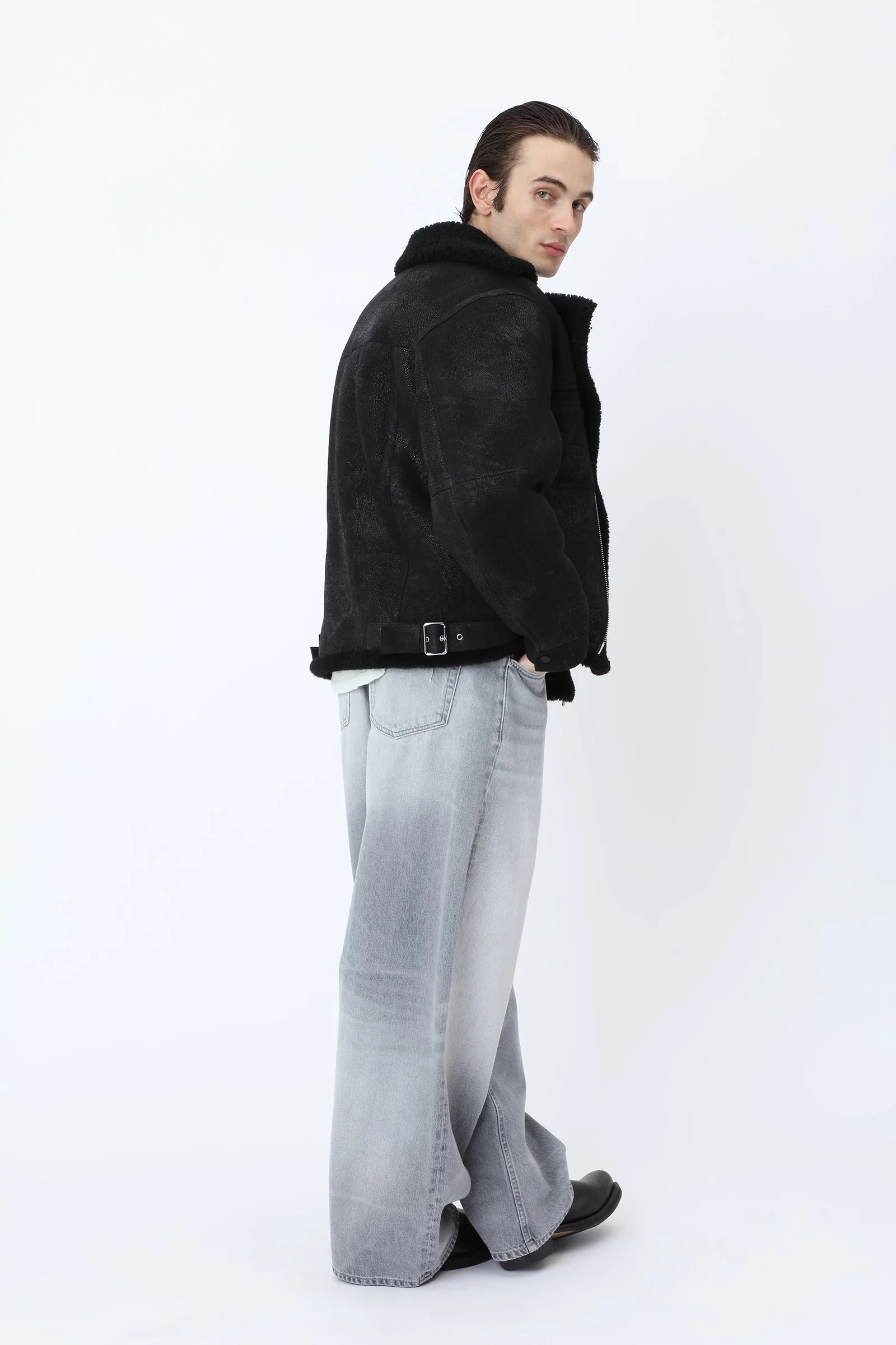 Won Hundred REMIS Shearling Jacket for men in Black, crafted from 100% lamb shearling with an oversized fit and asymmetric zip.