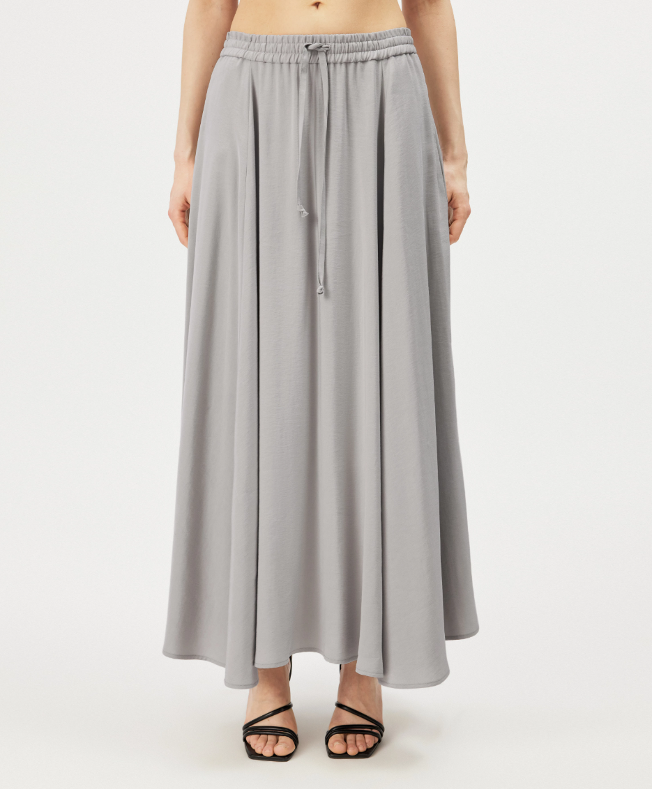 Drykorn QERIME skirt in drizzle with A-line silhouette, mid waist, and flowing twill fabric.
