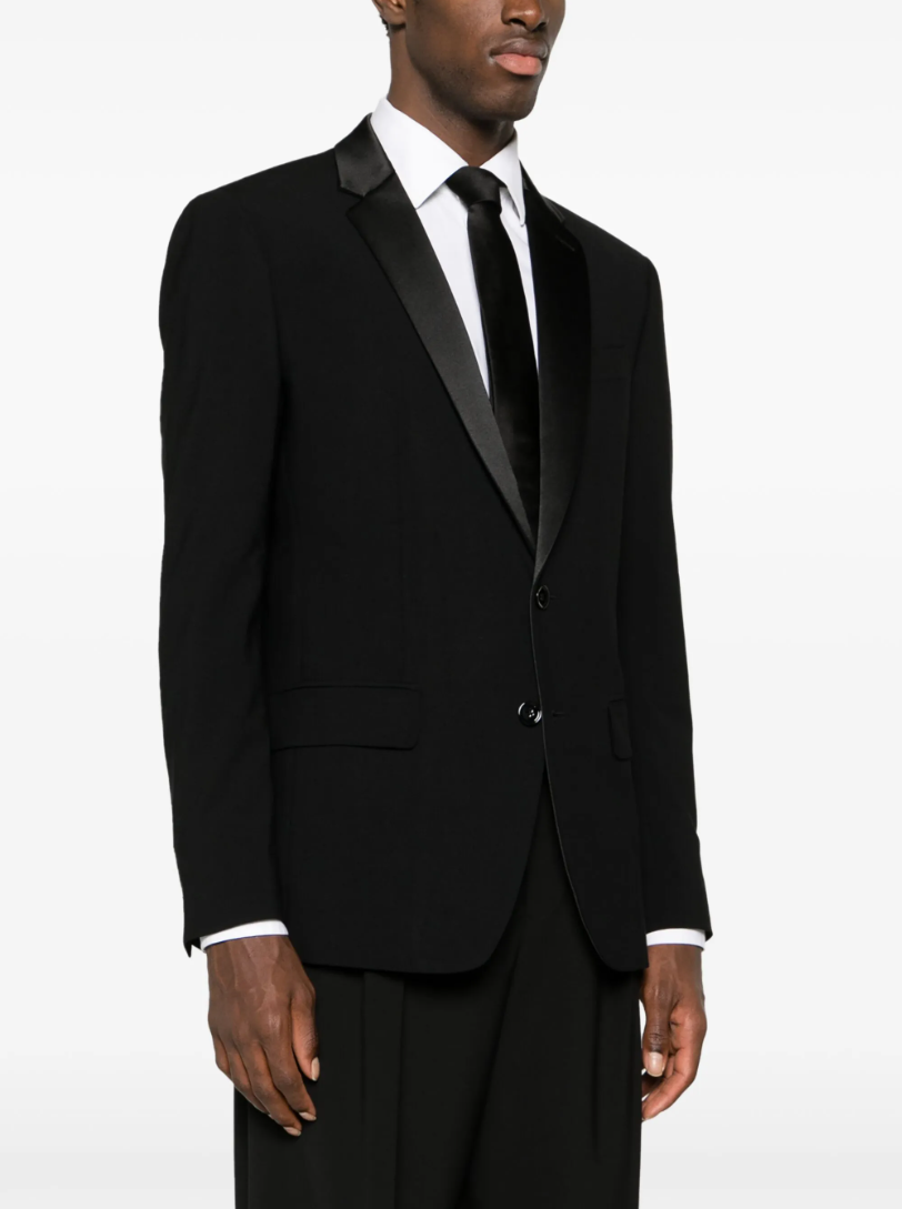 Dondup single-breasted blazer in black with notch lapel, button closure, and tailored silhouette.