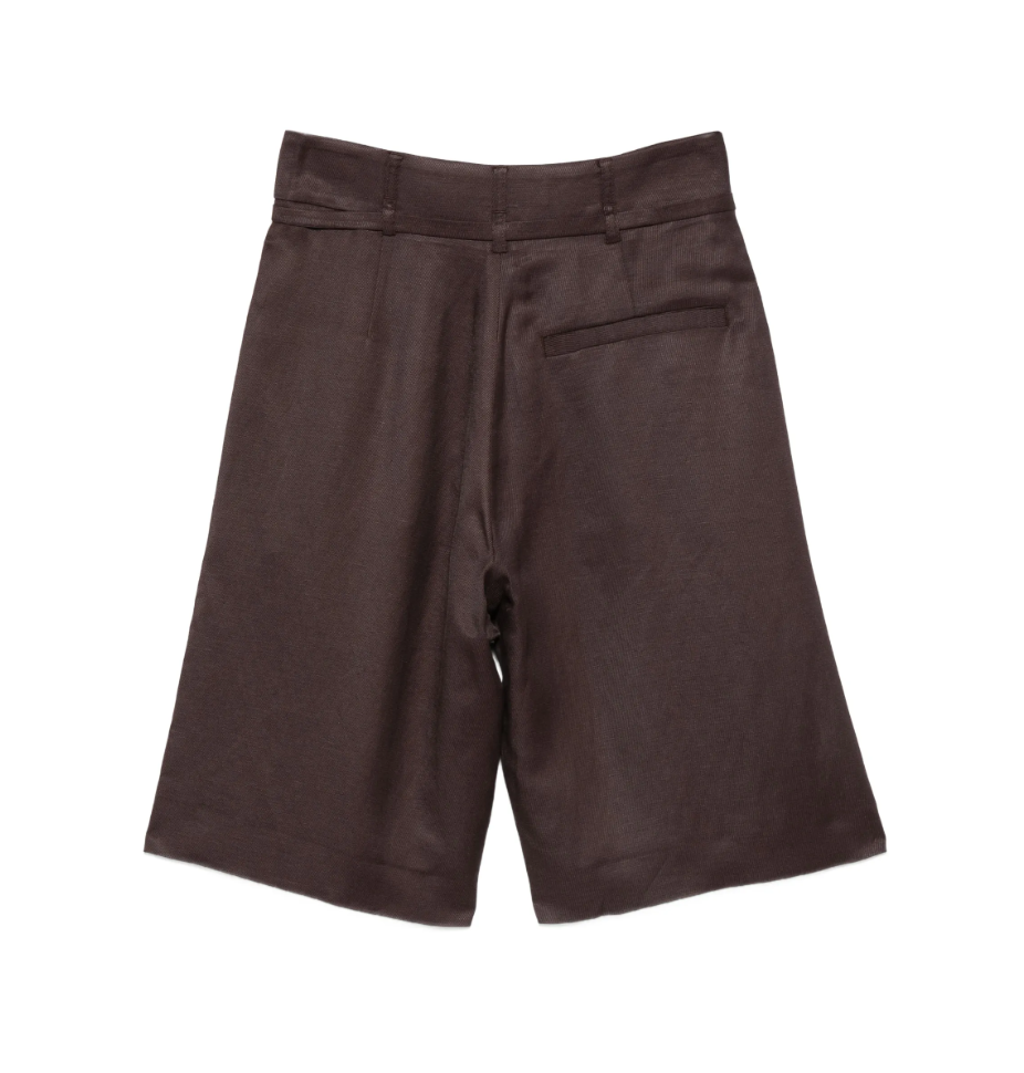 Brown pleated shorts by Tela, made in Italy with high waist and belt loops for a refined, tailored summer look.