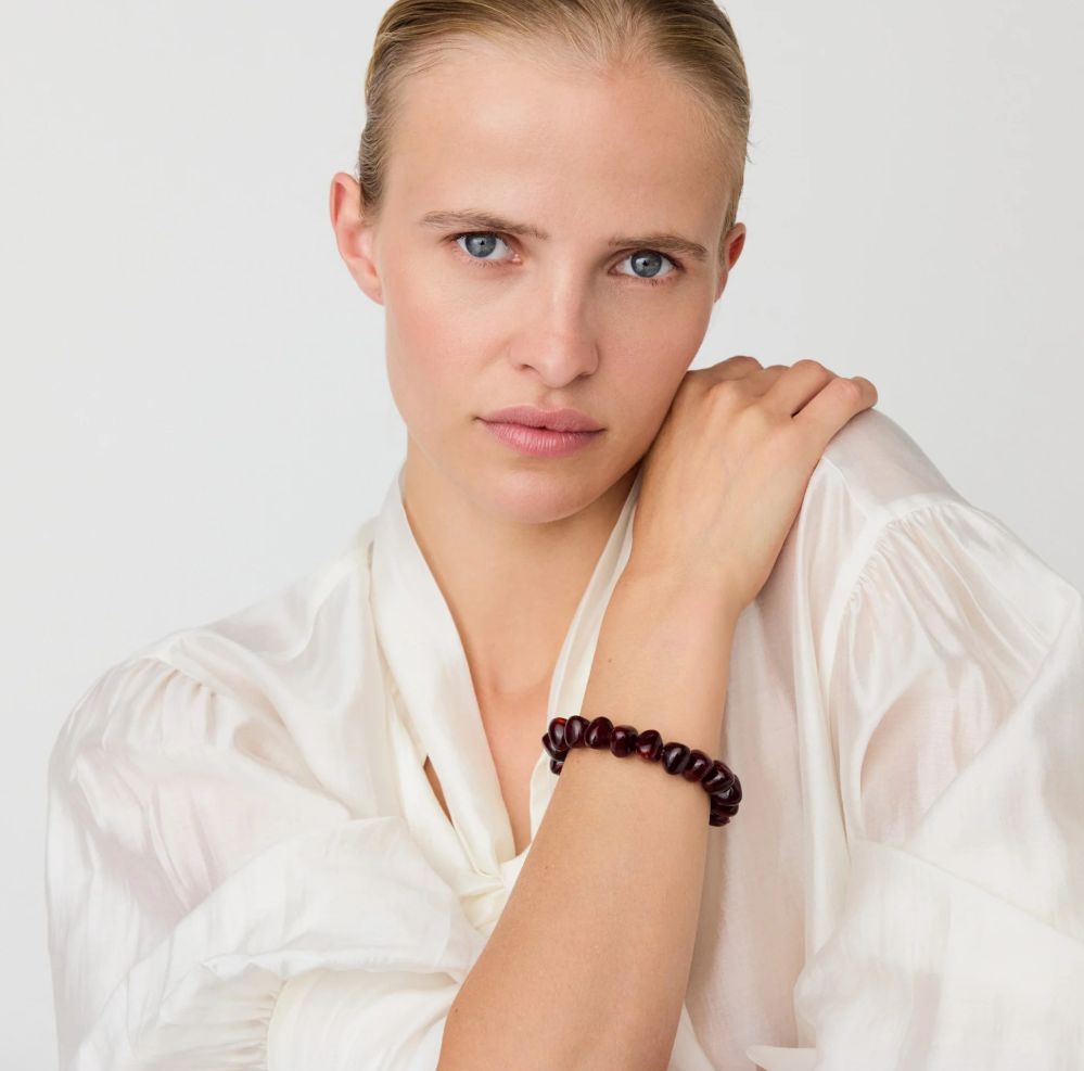 Vanessa Baroni Mini Stone Flex Bracelet in Bordeaux Marble with a sculptural design, soft marbling and lightweight feel. Made in Italy.
