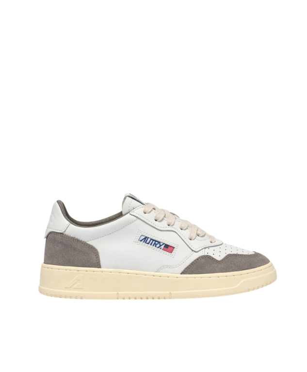 Medalist Sneakers