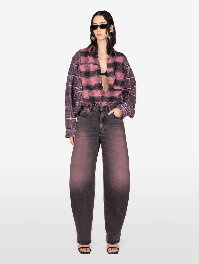 Haikure BIBI Denim Jeans for women in Pink Black with a high waist, loose Banana fit and sculpted silhouette. Made in Italy.