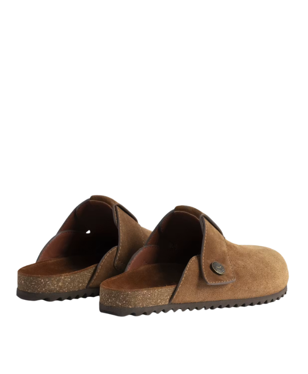 Zadig&Voltaire Santa Fe suede clogs in Cognac with Wings detail and comfortable sole.