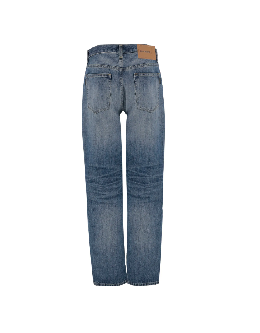 HAIKURE LISA Straight-Leg Jeans in Blue with a washed finish, subtle whiskering and classic five-pocket styling. Made in Italy.