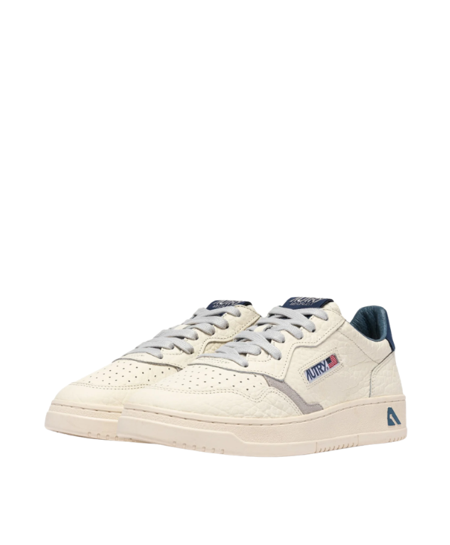 Autry Medalist Low sneakers for men in Blue Depths and Vapor with grained leather and nubuck details.