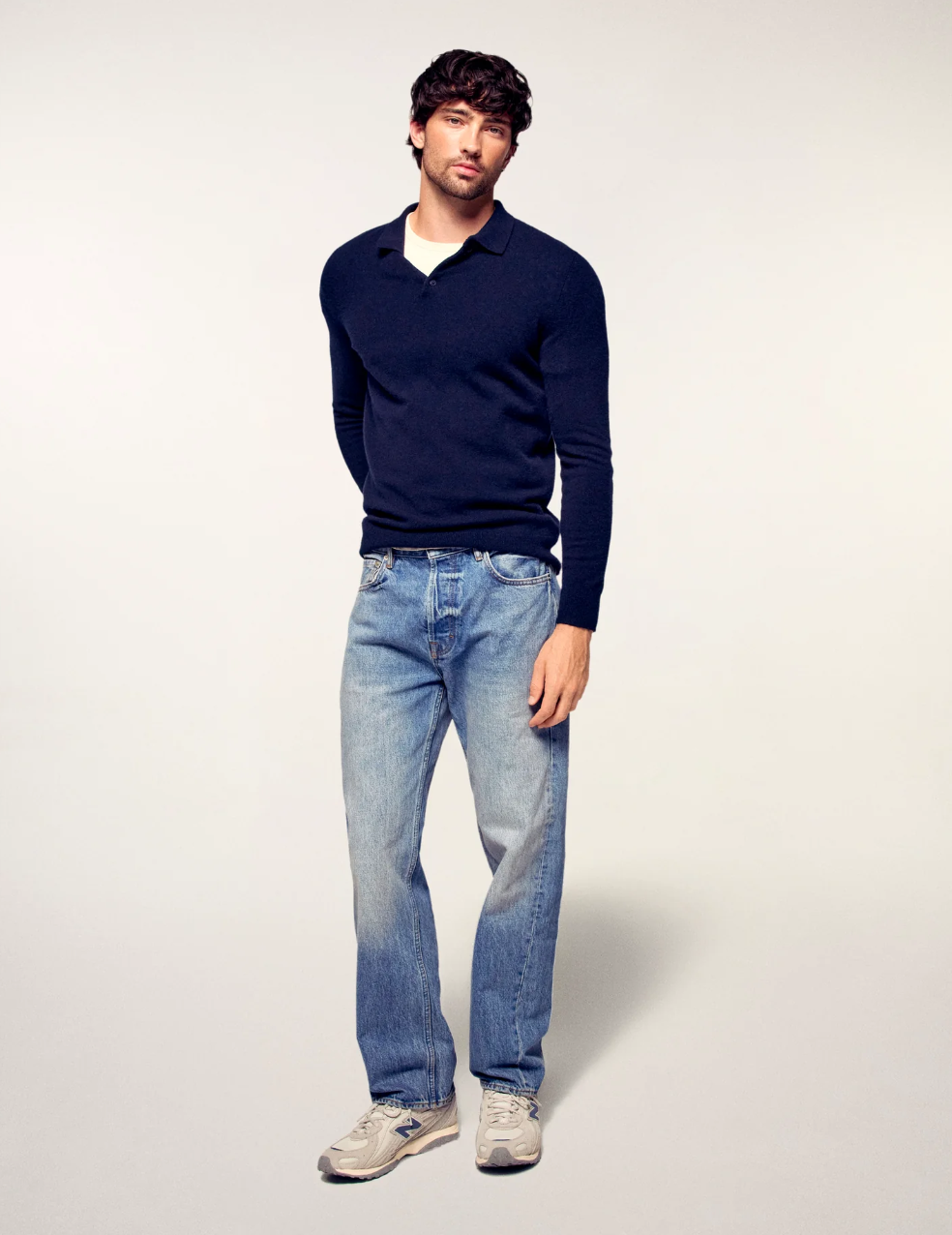 FROM FUTURE Cashmere Polo Sweater for men in Navy, crafted from 100% GCS®-certified cashmere with a buttoned polo collar and regular fit.