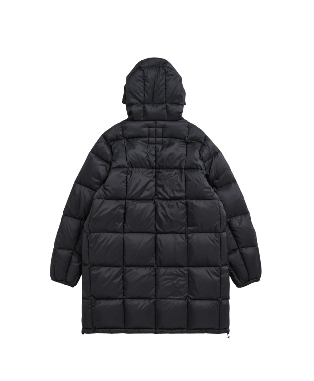 TAION Unisex Mountain Packable Volume Down Hood Coat in black with 800FP down and included storage bag.