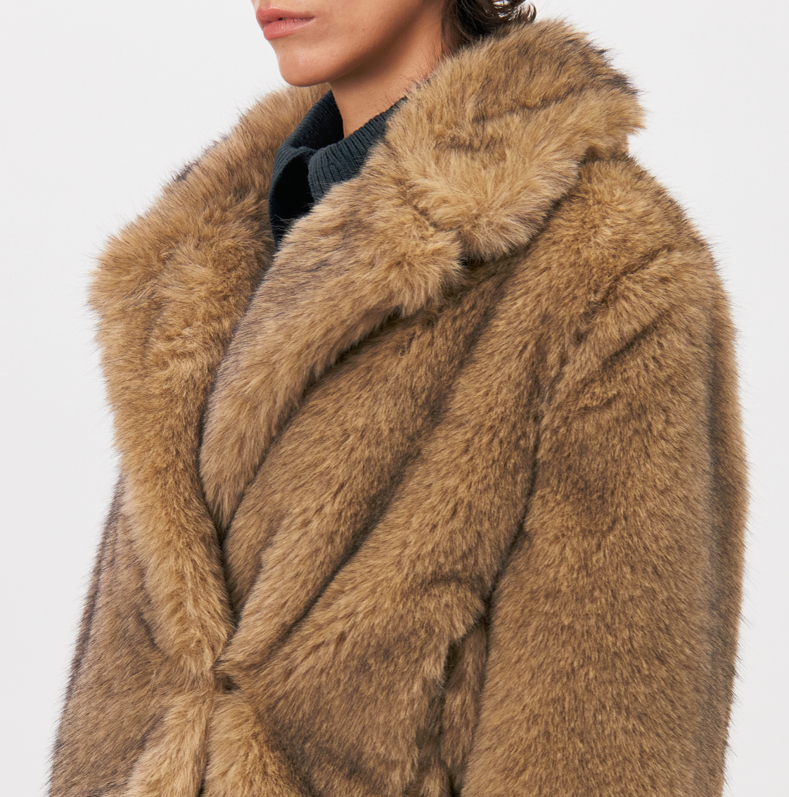 Drykorn ADWELL Faux Fur Jacket for women in warm brown with a relaxed fit, voluminous faux-fur collar and luxurious textured finish.