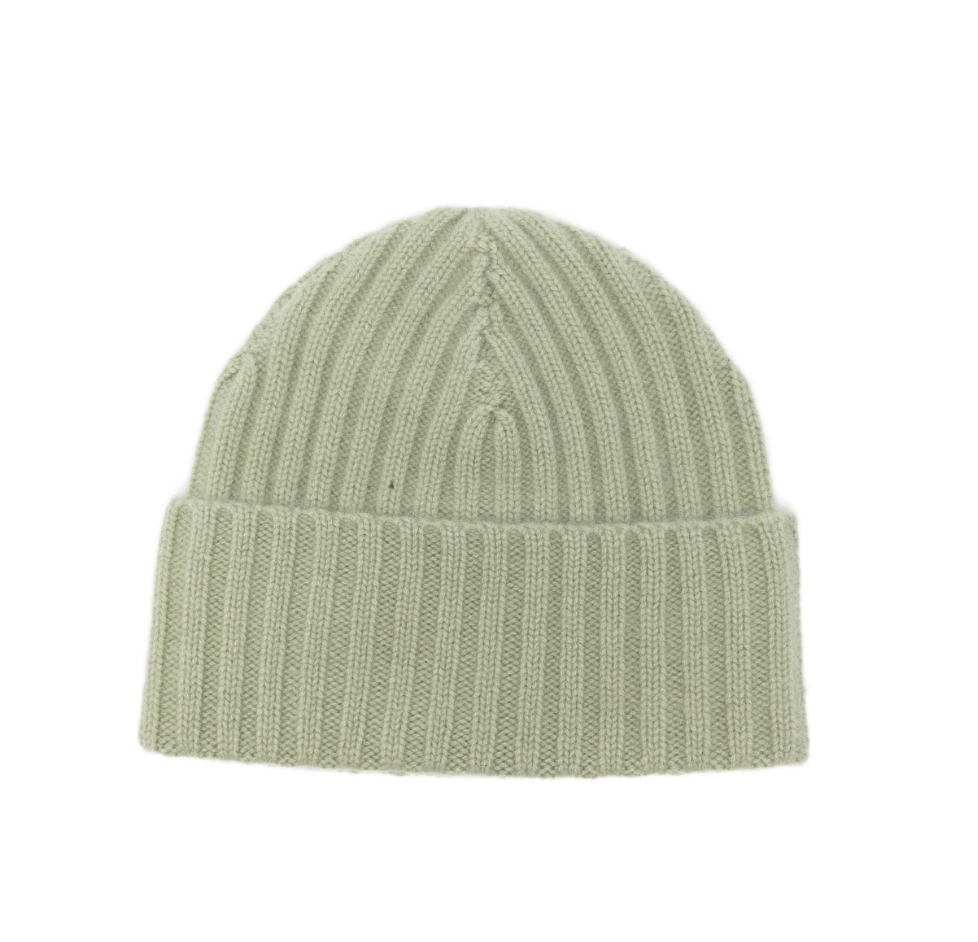 WARM-ME POPEYE Cashmere Beanie in Tea, hand-knitted in Nepal from 100% Mongolian cashmere with a structured ribbed design.