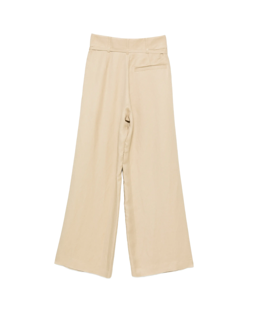Beige pleated trousers by Tela, made in Italy with wide leg, belt detail, and elegant tailoring for a modern sophisticated look.