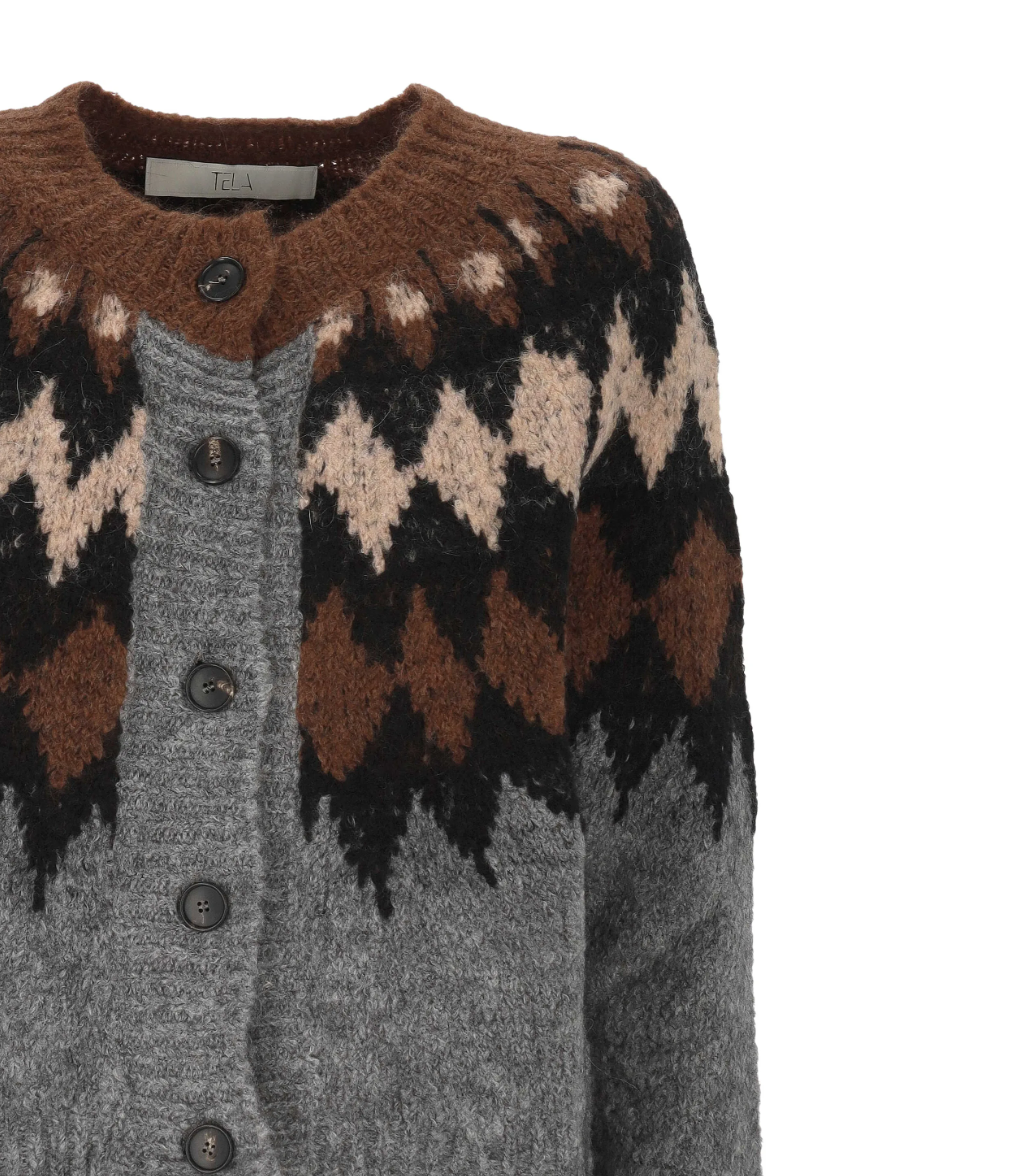 TELA EIKO Knit Cardigan in Fantasia, made in Italy with a classic Argyle pattern, round neckline, button closure and ribbed trims.