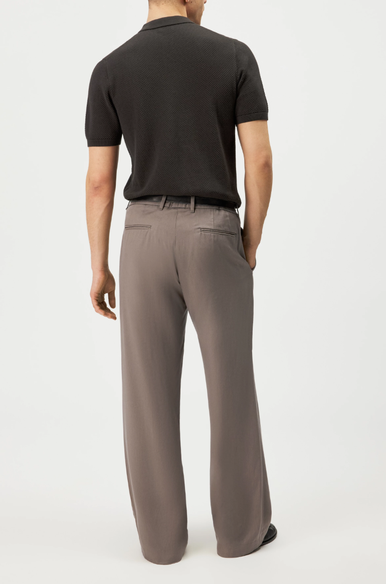Drykorn TRITON polo shirt in brown with button placket, regular fit, and soft cotton fabric.