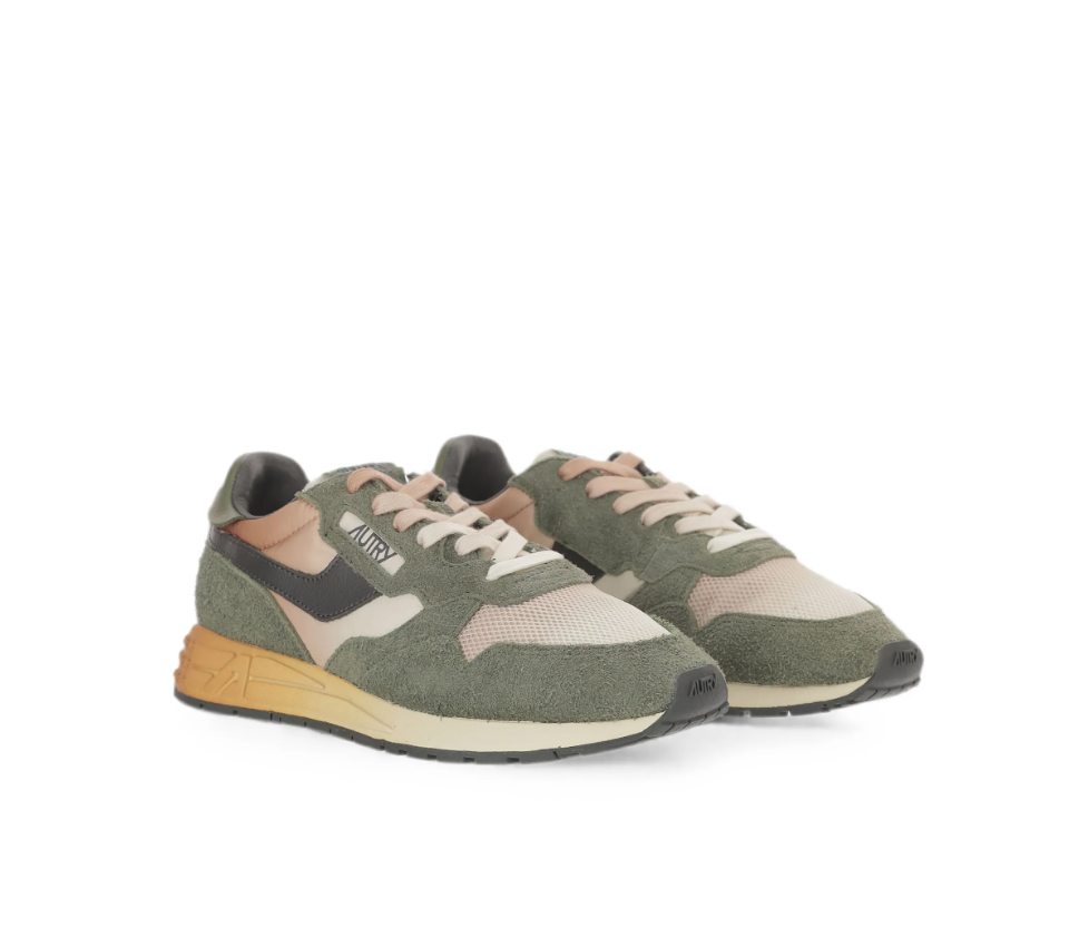 Autry Reelwind sneakers for men in green with suede overlays, logo patch, and retro-inspired design.
