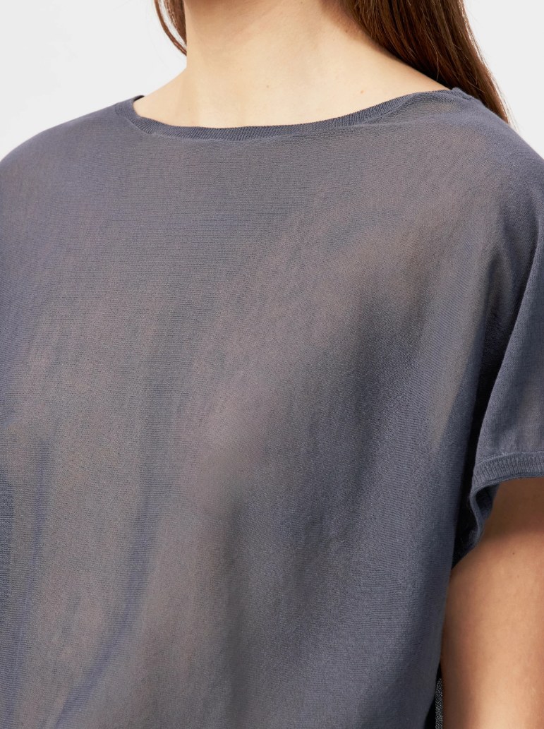 Iron grey GERLOTTA oversized knit top by Drykorn in cotton-polyamide blend with U-boat neckline and relaxed fit for modern casual style.