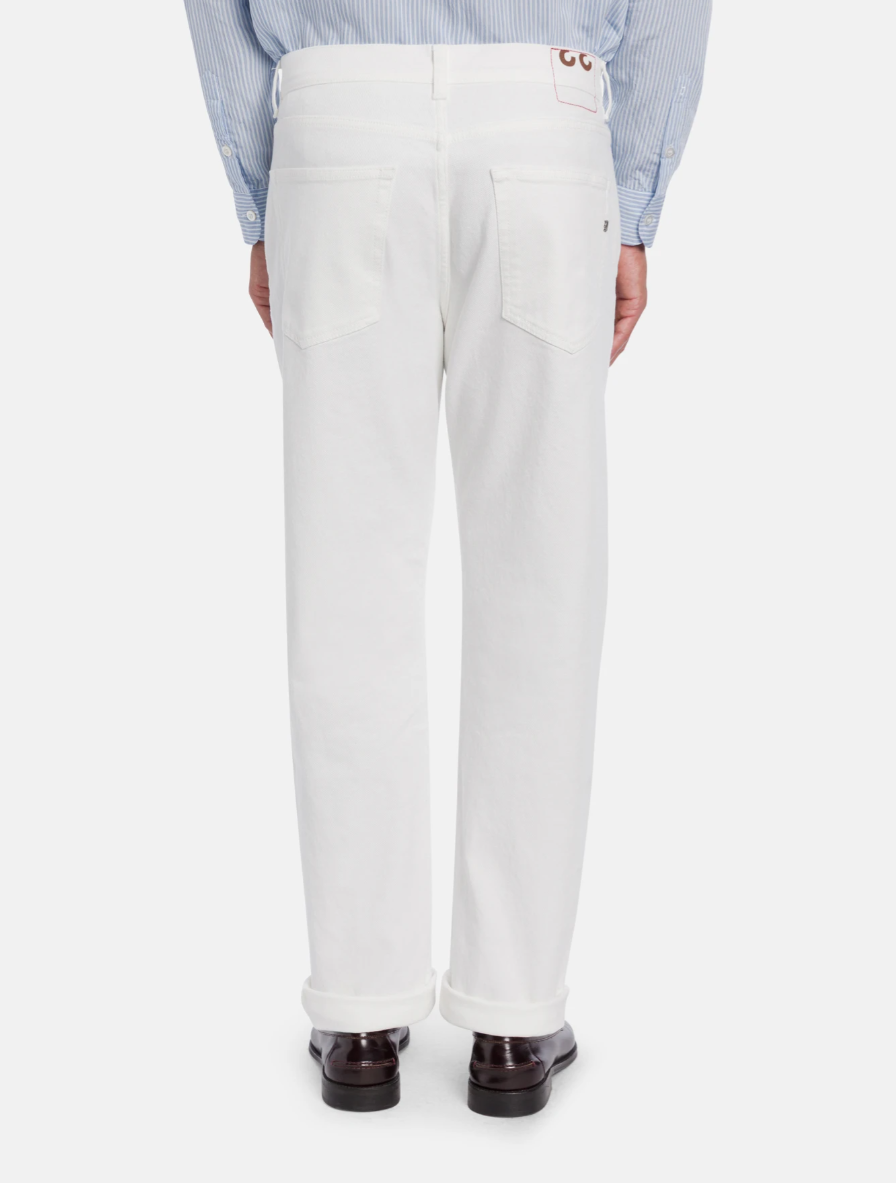 Dondup Oliver loose-fit jeans in white stretch bull denim with slanted pockets and Bluesign-approved fabric.