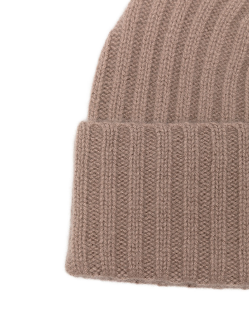 WARM-ME POPEYE Cashmere Beanie in Chocolate Malt, hand-knitted in Nepal from 100% Mongolian cashmere with a structured ribbed design.