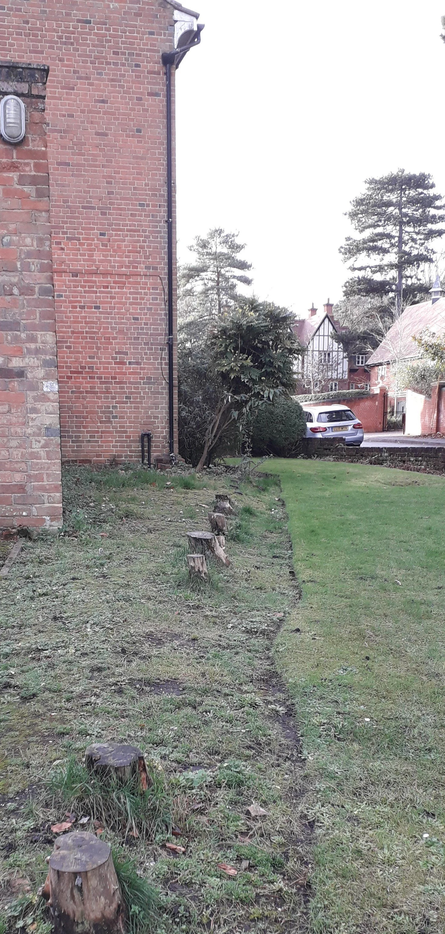 3a footpath to main road across garden.jpg