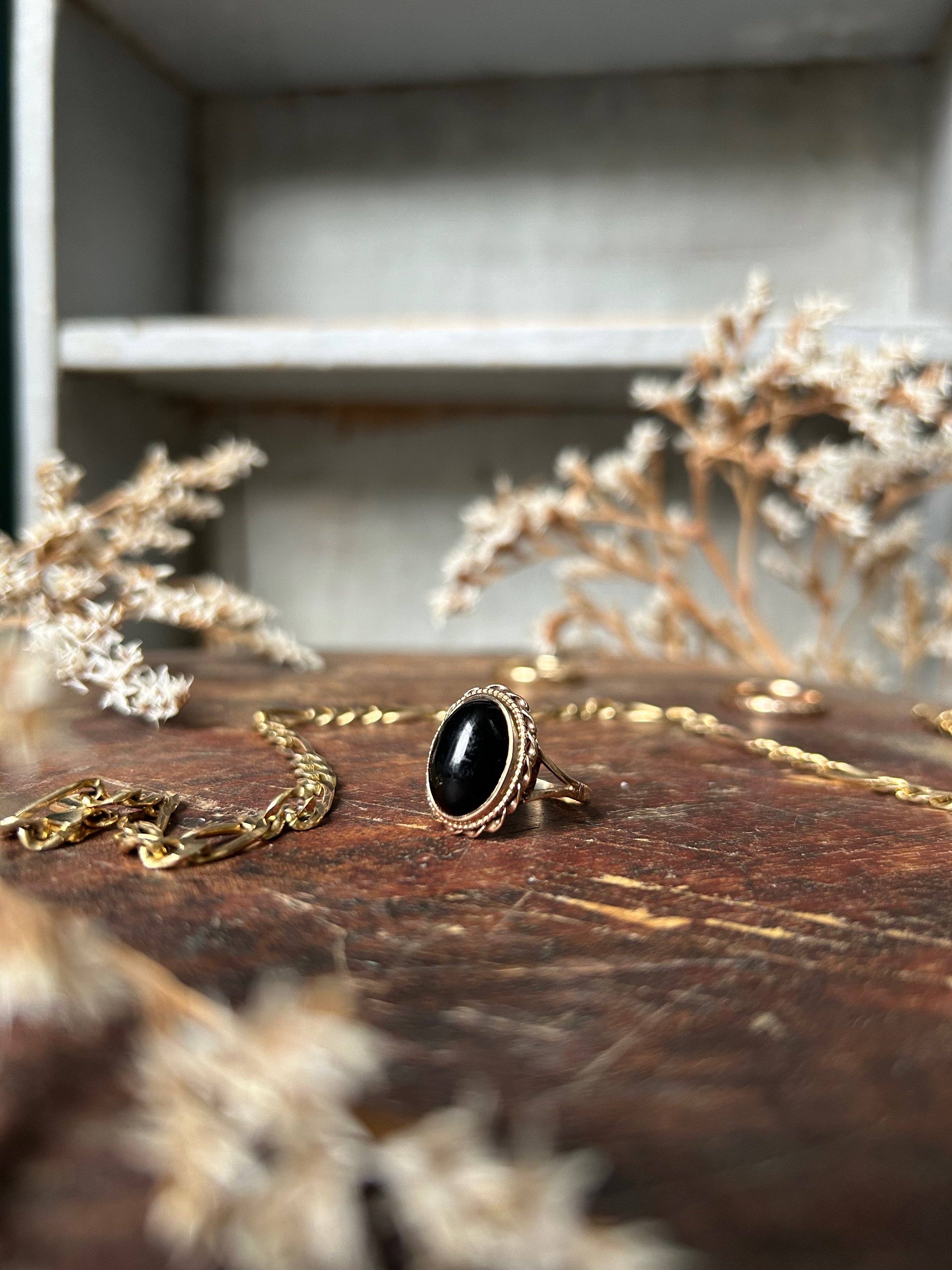 Vintage 9ct Gold Onyx Ring