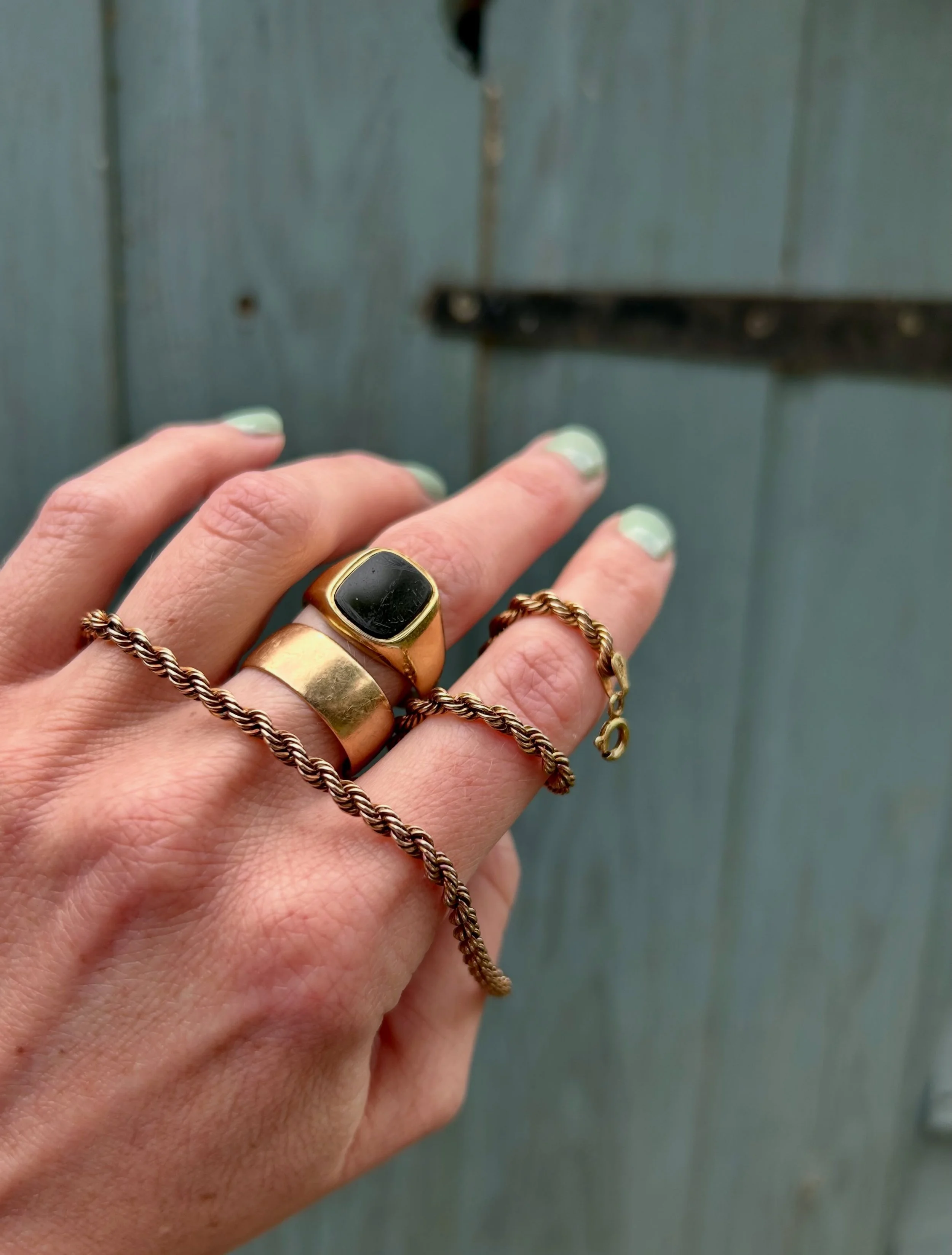 Ever tried power dressing with your gems? 🖤💪 Deepest, jet-black onyx paired with a hefty 9ct gold band: this bold beauty means business.&nbsp;

I think the onyx signet ring looks like she was once owned by someone&rsquo;s mysterious and fabulously 