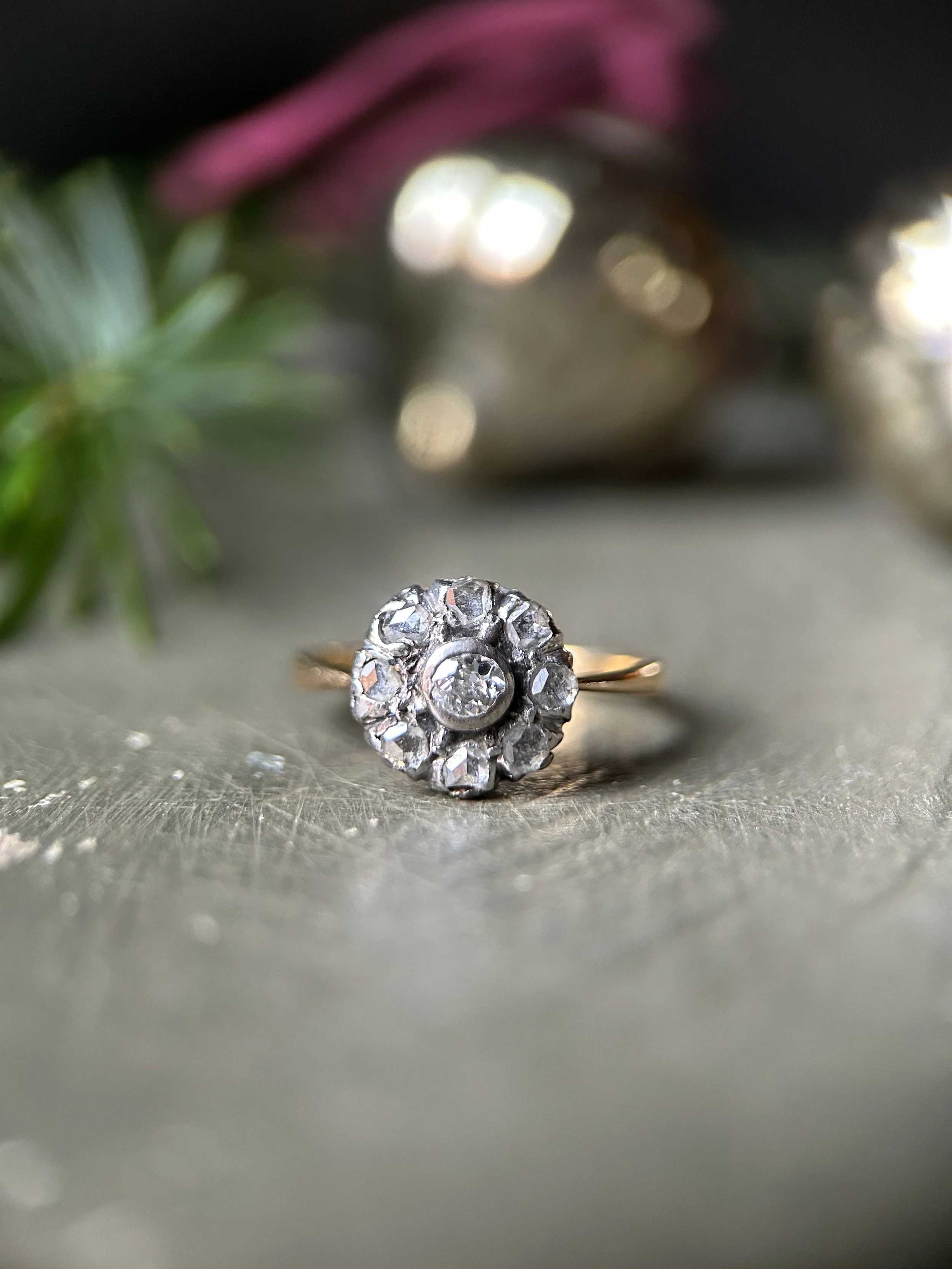 Antique 18ct Gold Diamond Cluster Ring