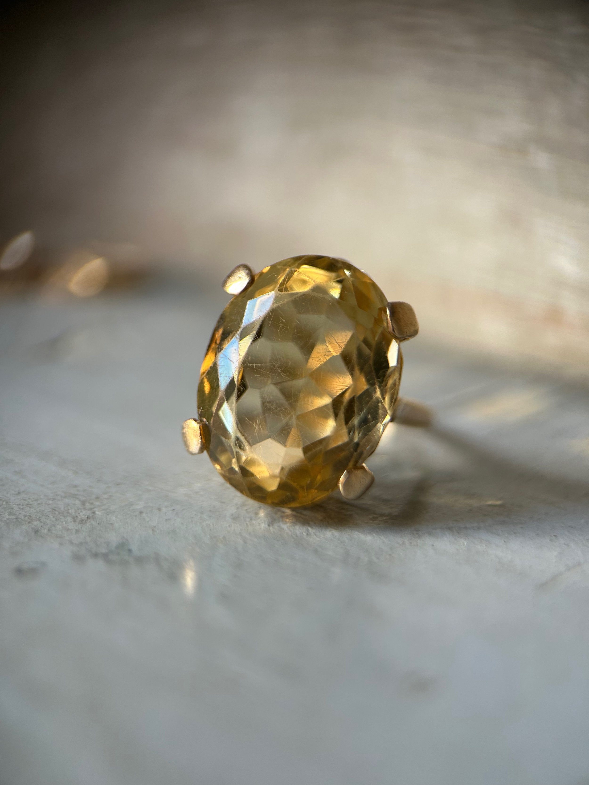 Vintage 9ct Gold Citrine Ring