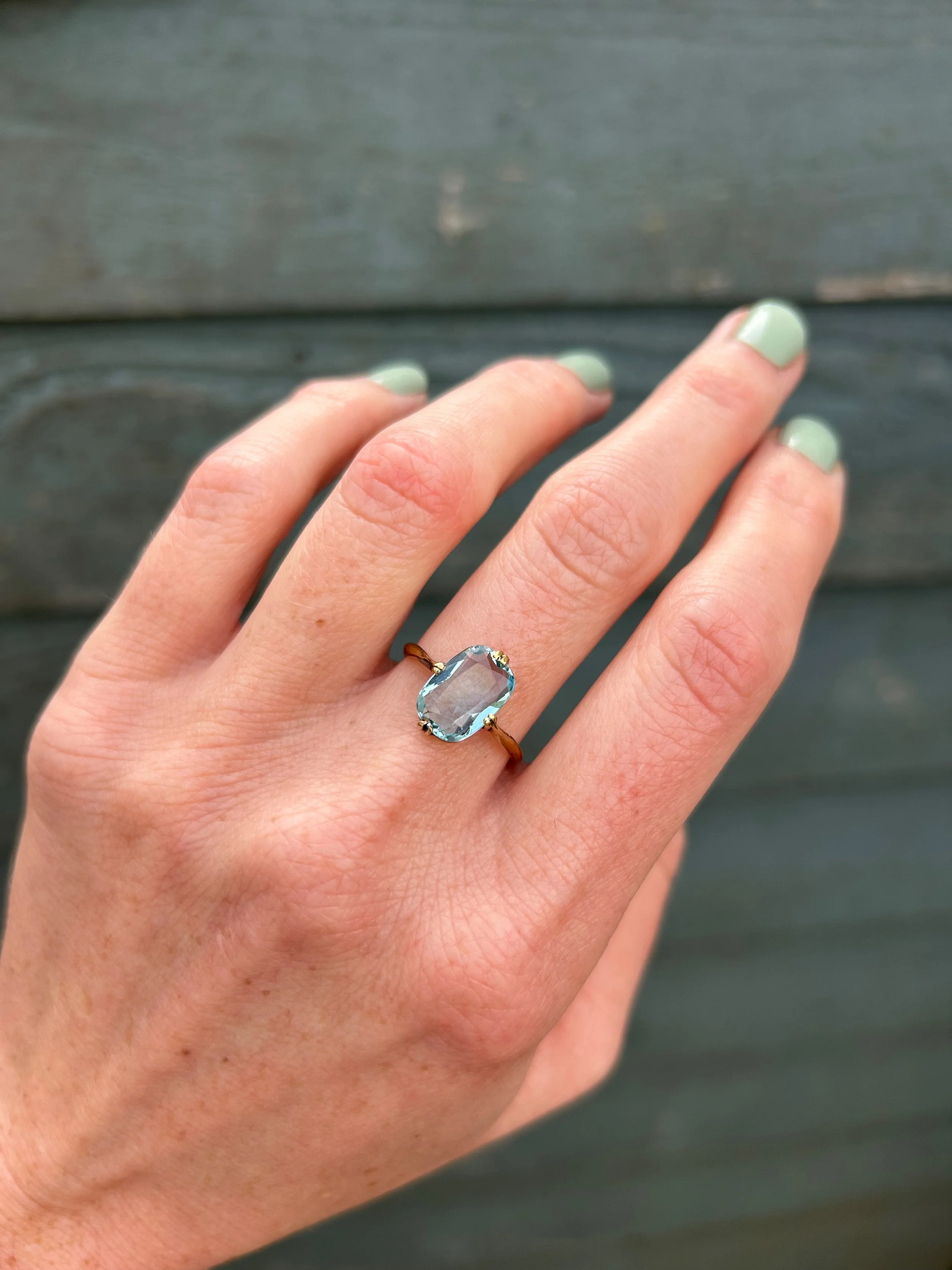 Vintage 14ct Gold Aquamarine Ring