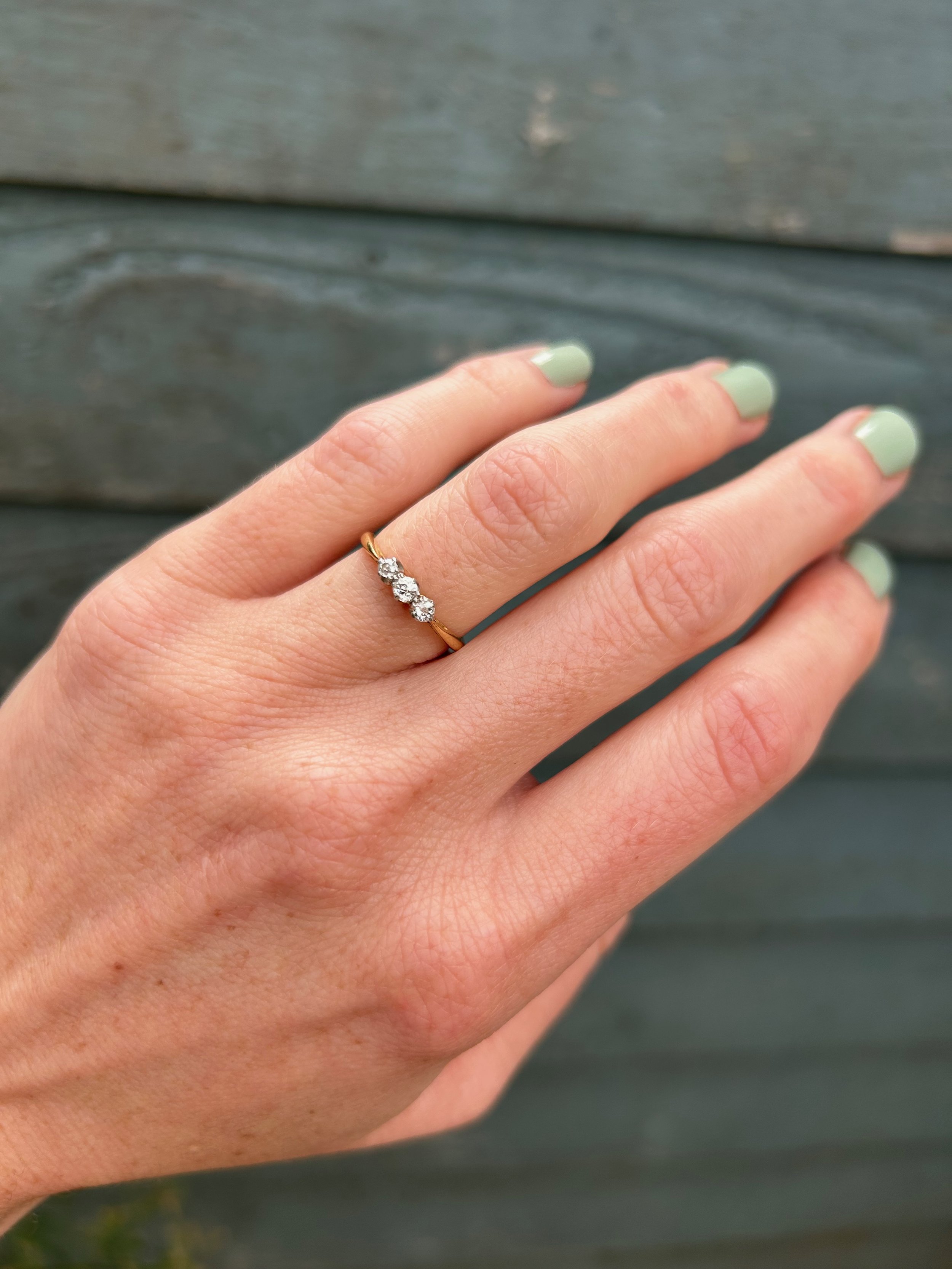 Antique 18ct Gold Diamond Trilogy Ring