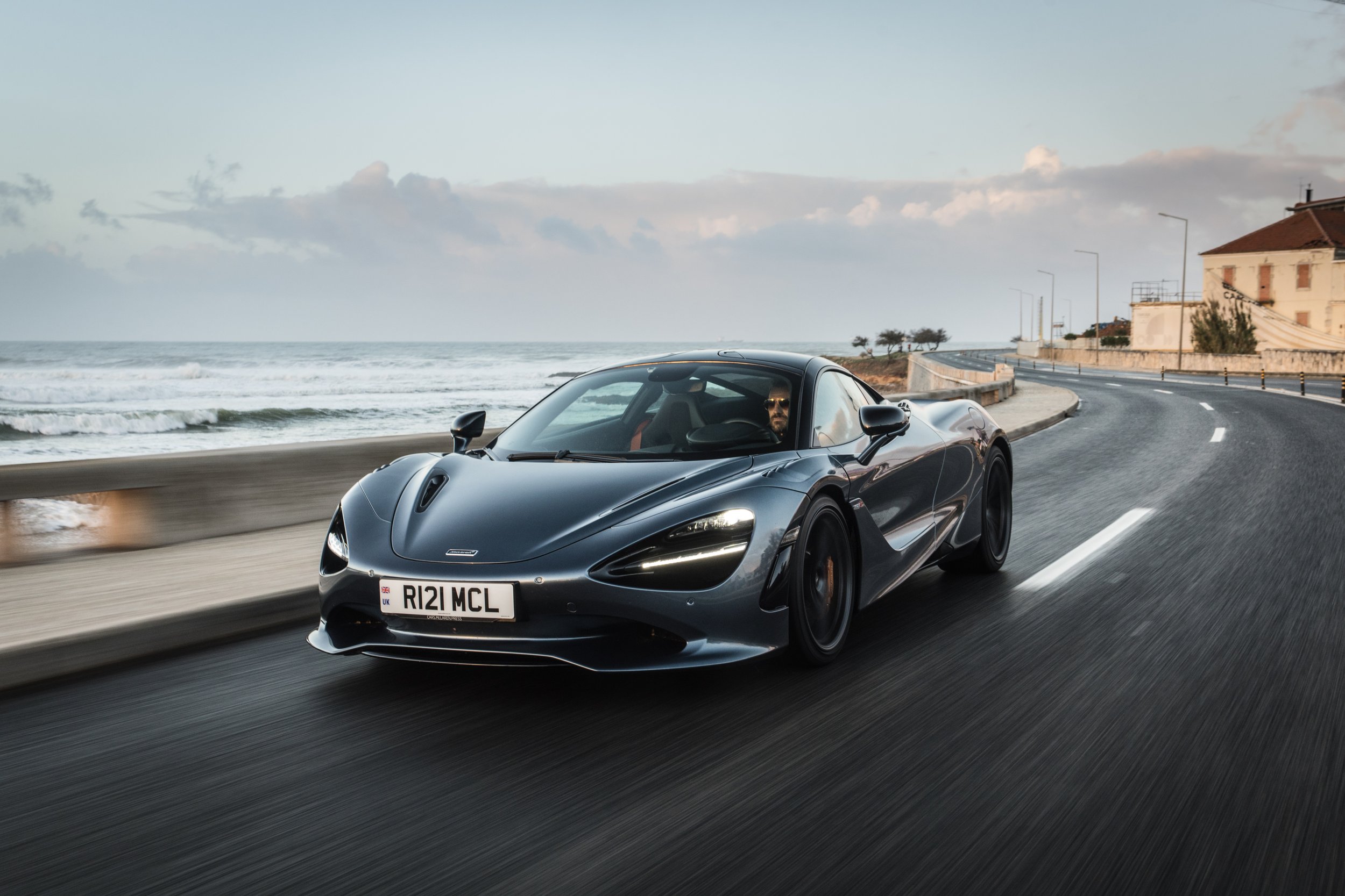 Original-15734-McLaren750STheDrive0214.jpg