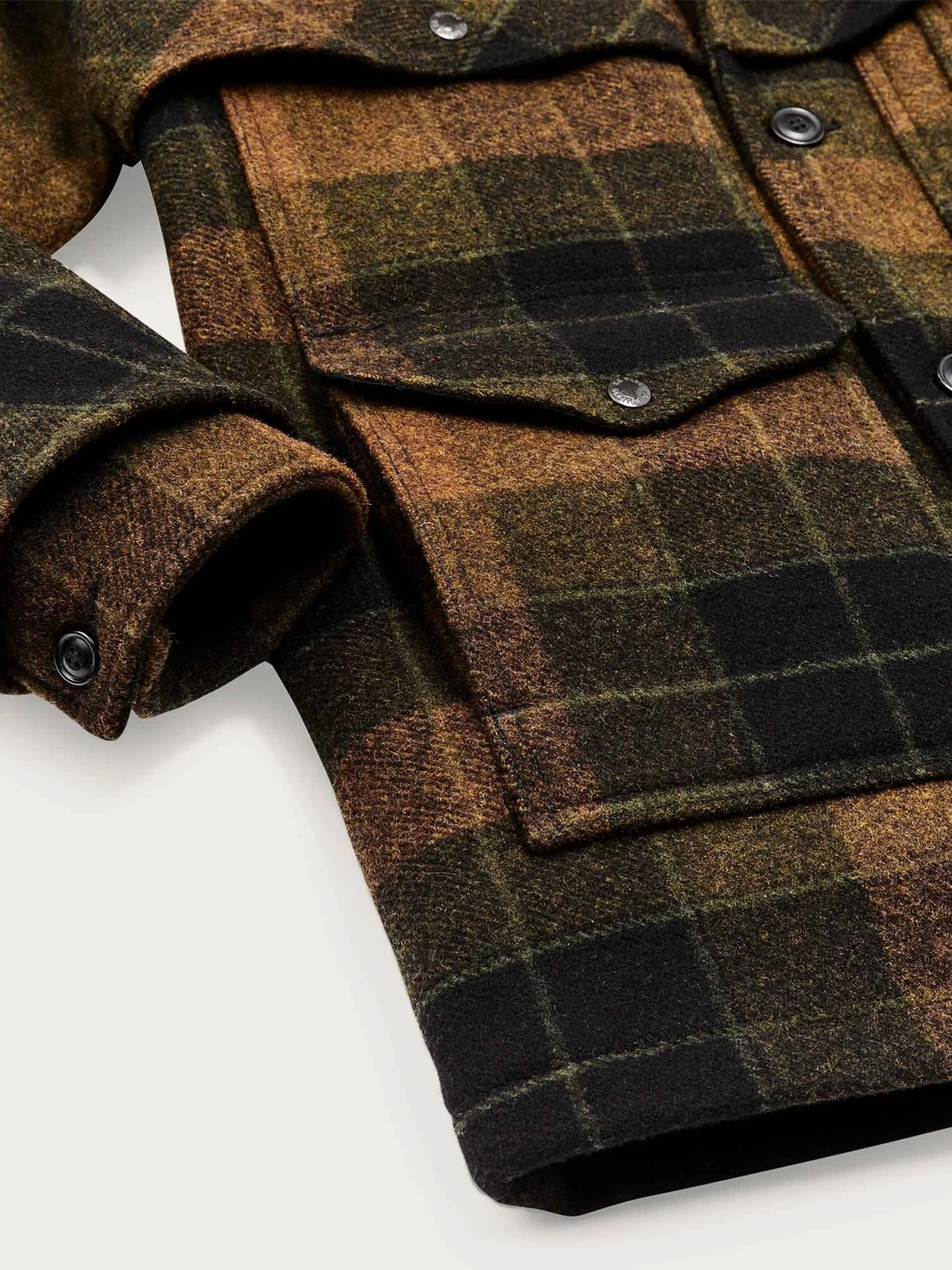 Filson_Lined_Mackinaw_Wool_Packer_Coat_07.jpg