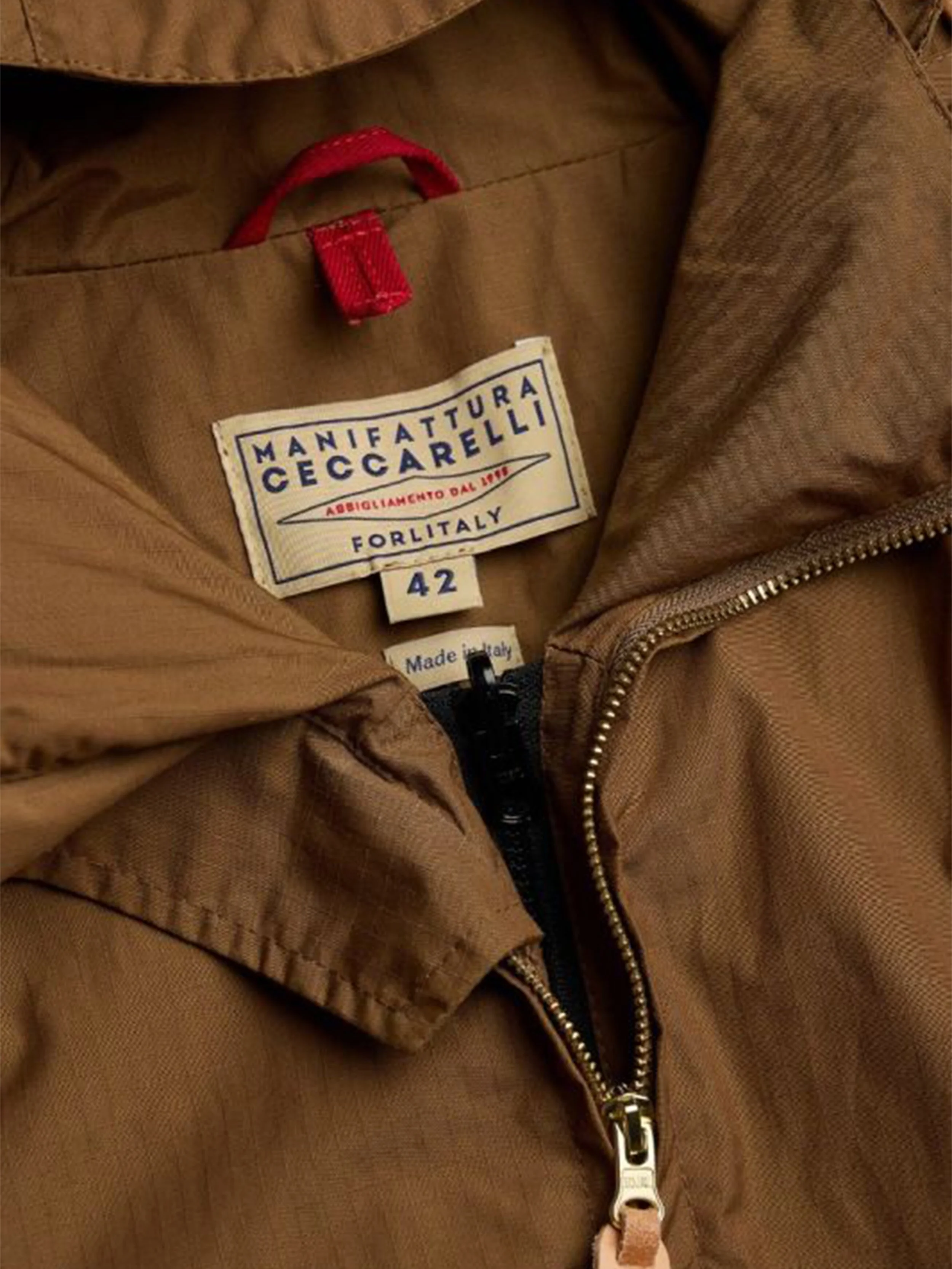 Manifattura-Ceccarelli-Bomber-All Seasons Blazer Coat 6038-03.jpg