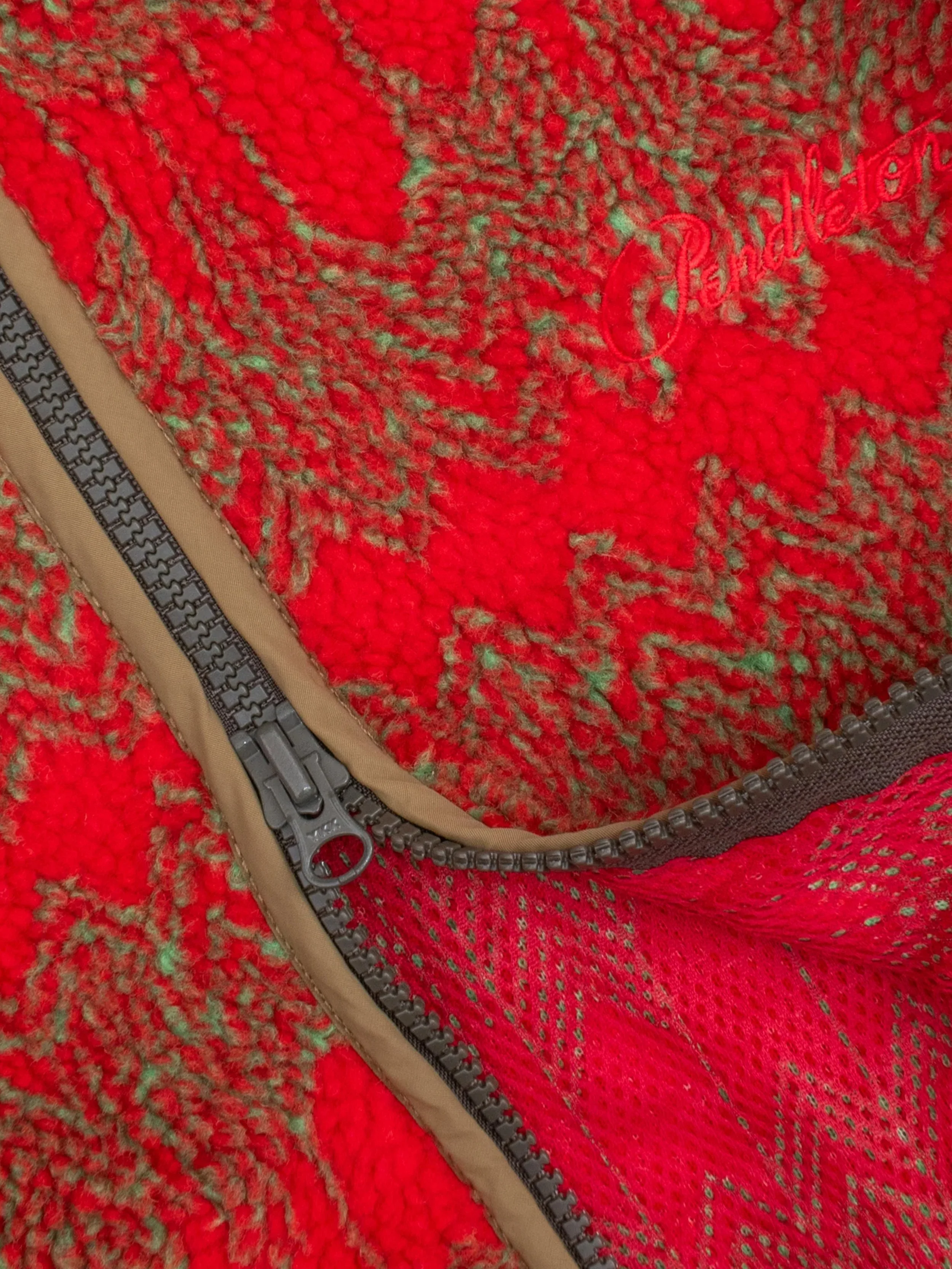 Pendleton-Jacquard-Sherpa-Fleece-Jacket -Skywalkers-Red_04.jpg